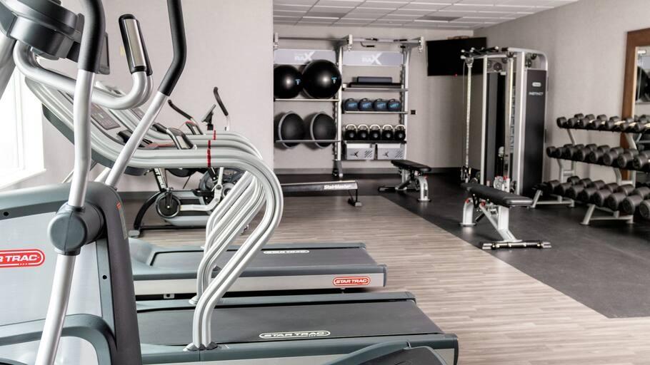 Hampton & Miami, Kendall, Executive Airport Hotel 3*