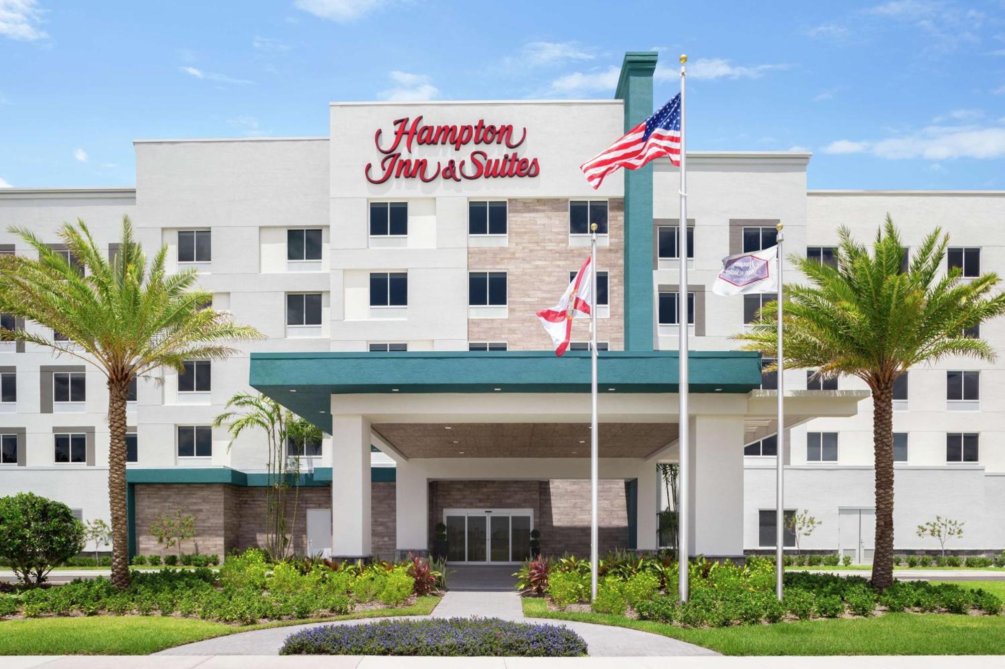 Hampton & Miami, Kendall, Executive Airport Hotel 3*